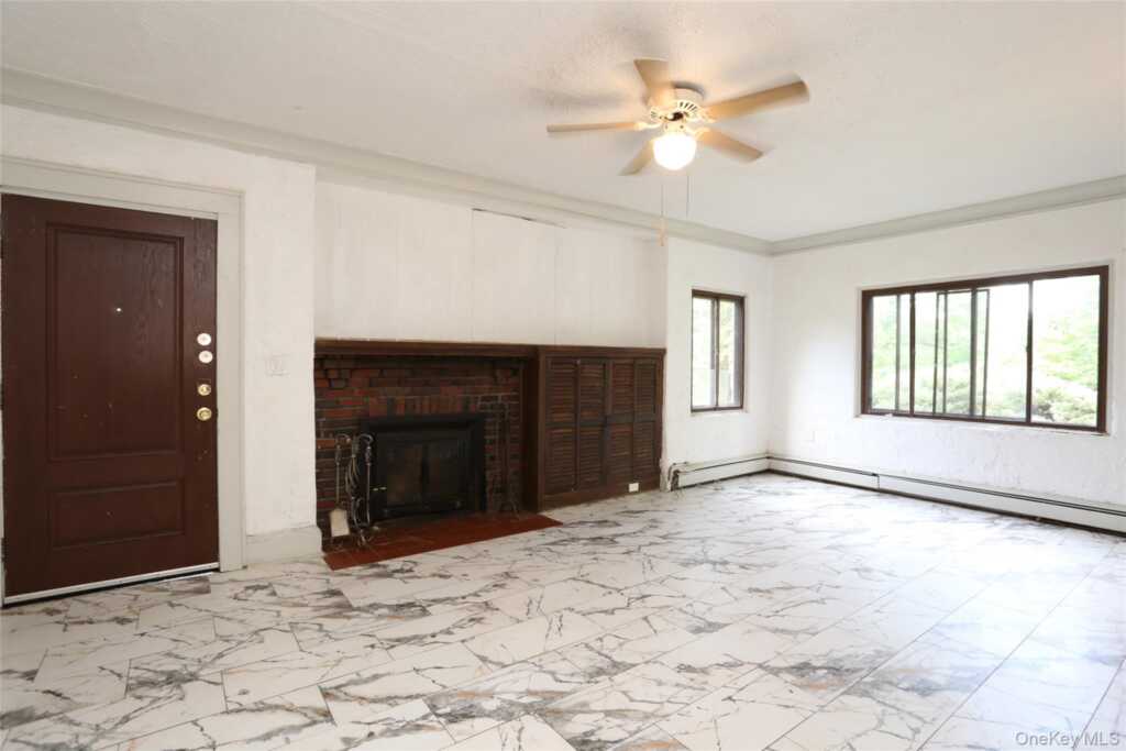 1 Sunset Drive, Suffern, NY 10901 - Photo 13 of 40