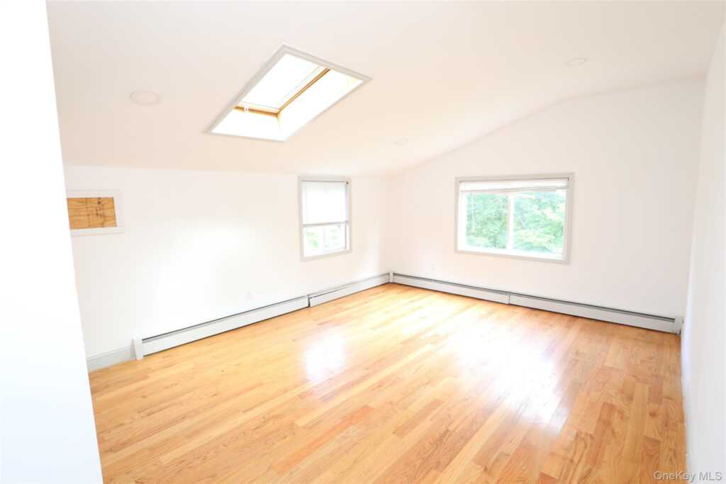 1 Sunset Drive, Suffern, NY 10901 - Photo 24 of 40