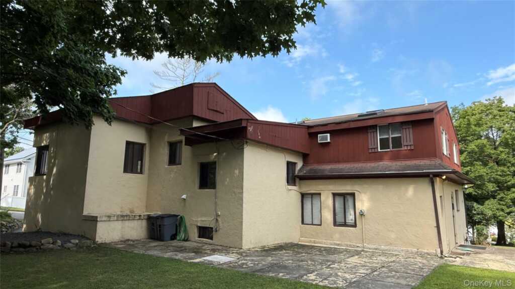 1 Sunset Drive, Suffern, NY 10901 - Photo 35 of 40