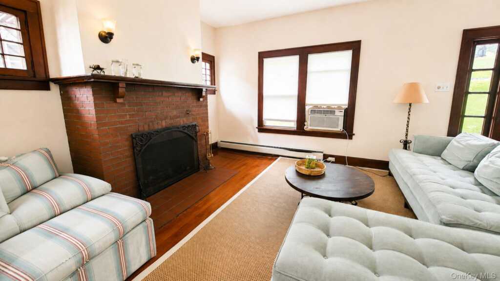 32 S Boulevard, Nyack, NY 10960 - Photo 3 of 16