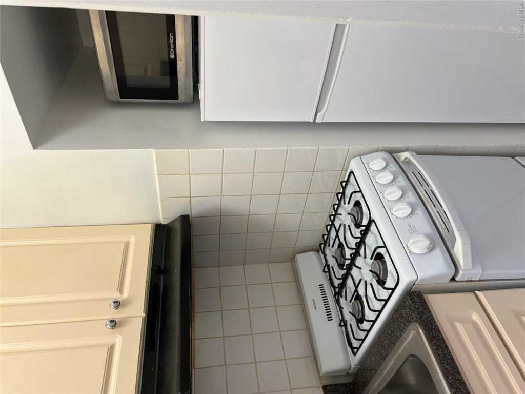 1273 North Avenue, Unit #Ent #1, Apt. 6F, New Rochelle, NY 10804 - Photo 6 of 8