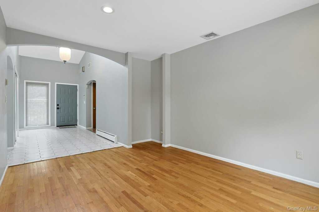 3 Sasson Terrace, Valley Cottage, NY 10989 - Photo 15 of 39