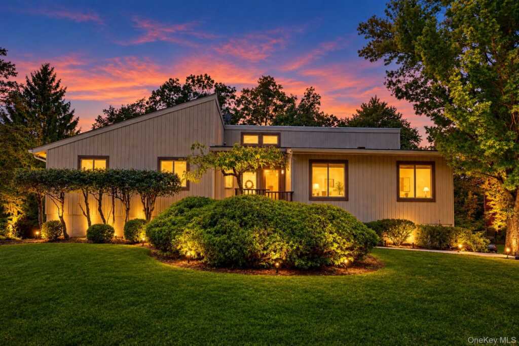 3 Sasson Terrace, Valley Cottage, NY 10989 - Photo 2 of 39