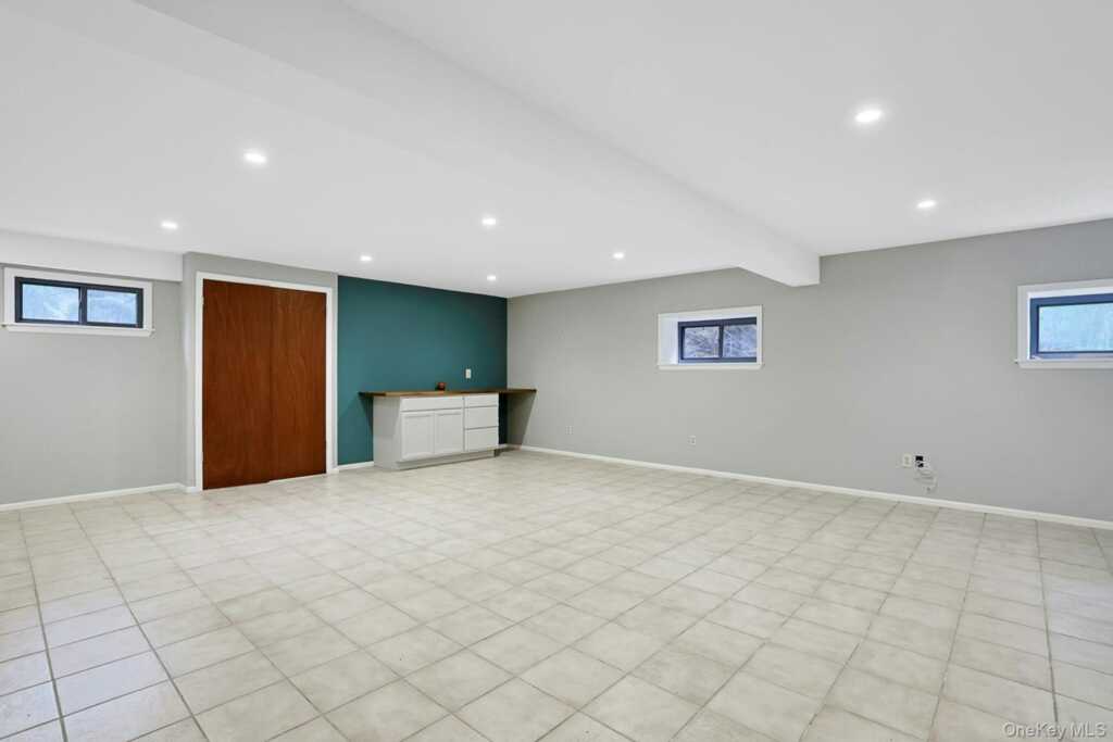 3 Sasson Terrace, Valley Cottage, NY 10989 - Photo 25 of 39