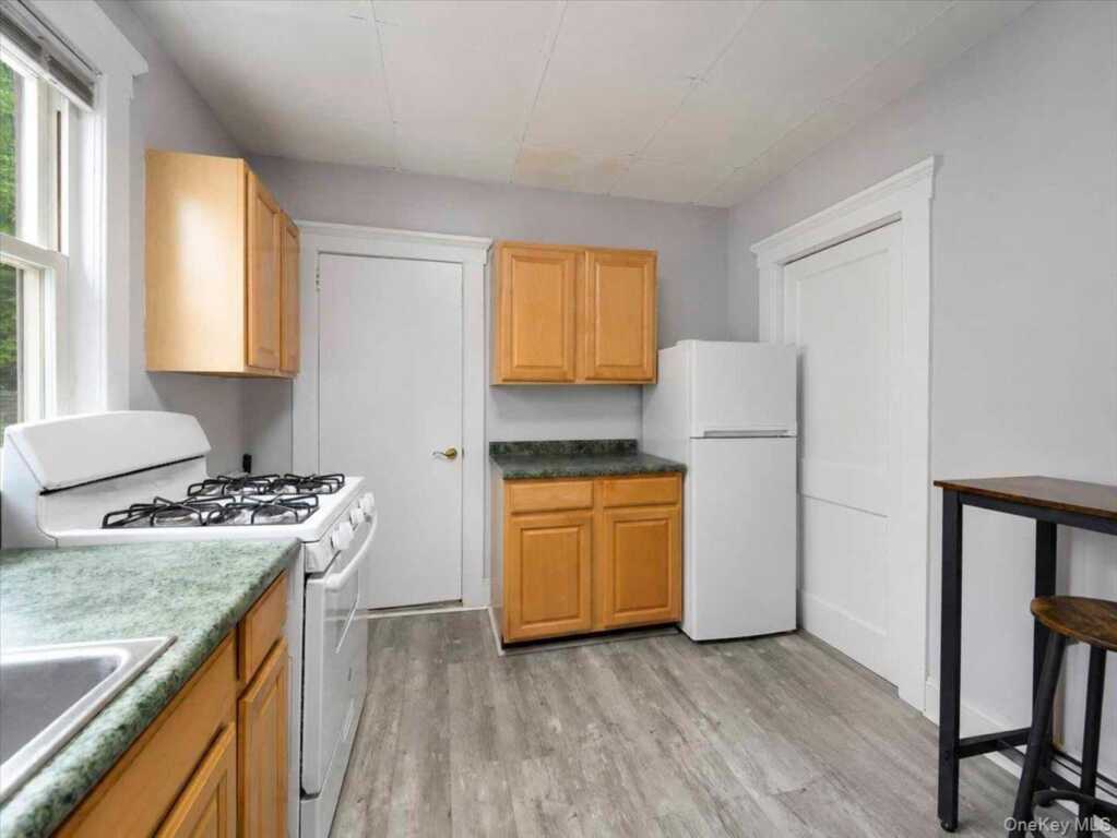 92 N Highland Avenue, Nyack, NY 10960 - Photo 13 of 43