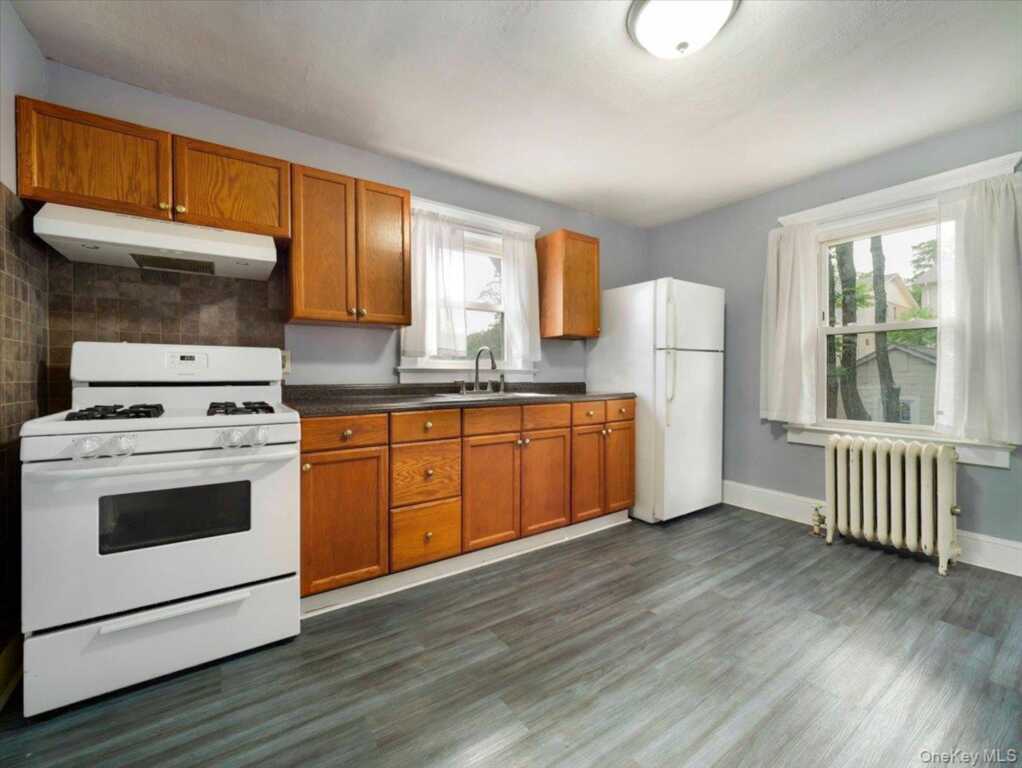 92 N Highland Avenue, Nyack, NY 10960 - Photo 33 of 43