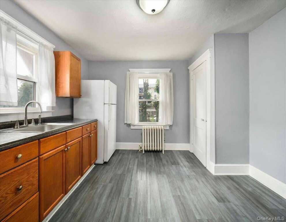 92 N Highland Avenue, Nyack, NY 10960 - Photo 35 of 43