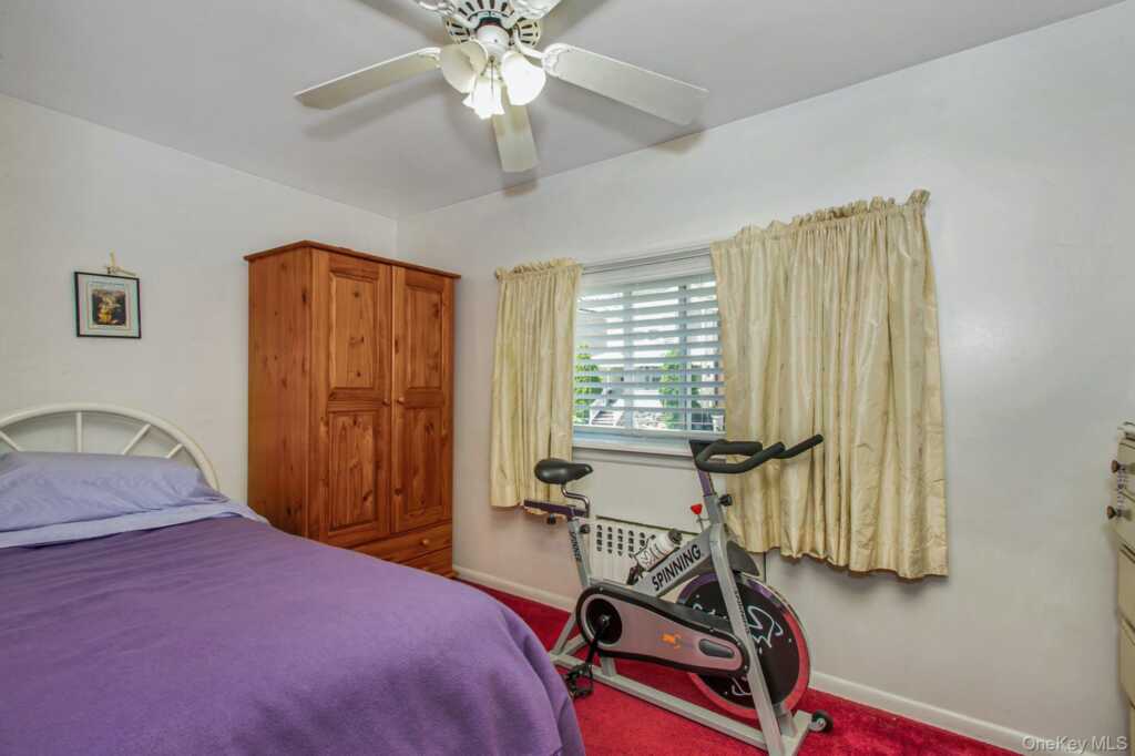 95 Homestead Place, New Rochelle, NY 10801 - Photo 16 of 33