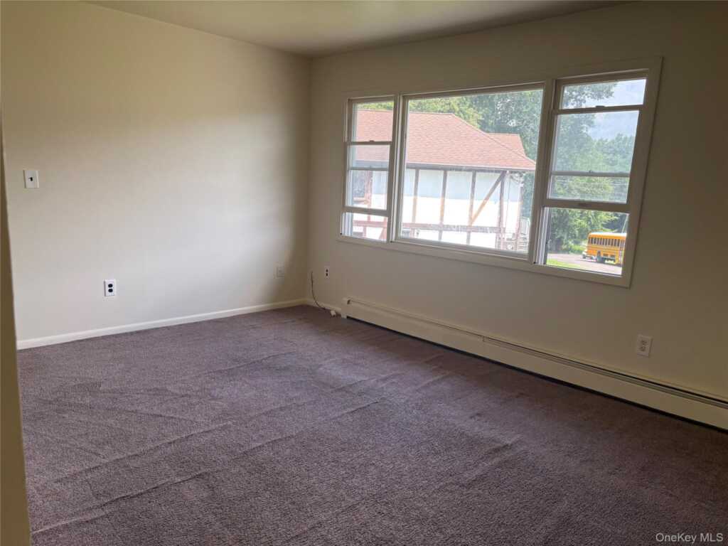 193 Central Highway, Unit #2B, Stony Point, NY 10980 - Photo 2 of 6