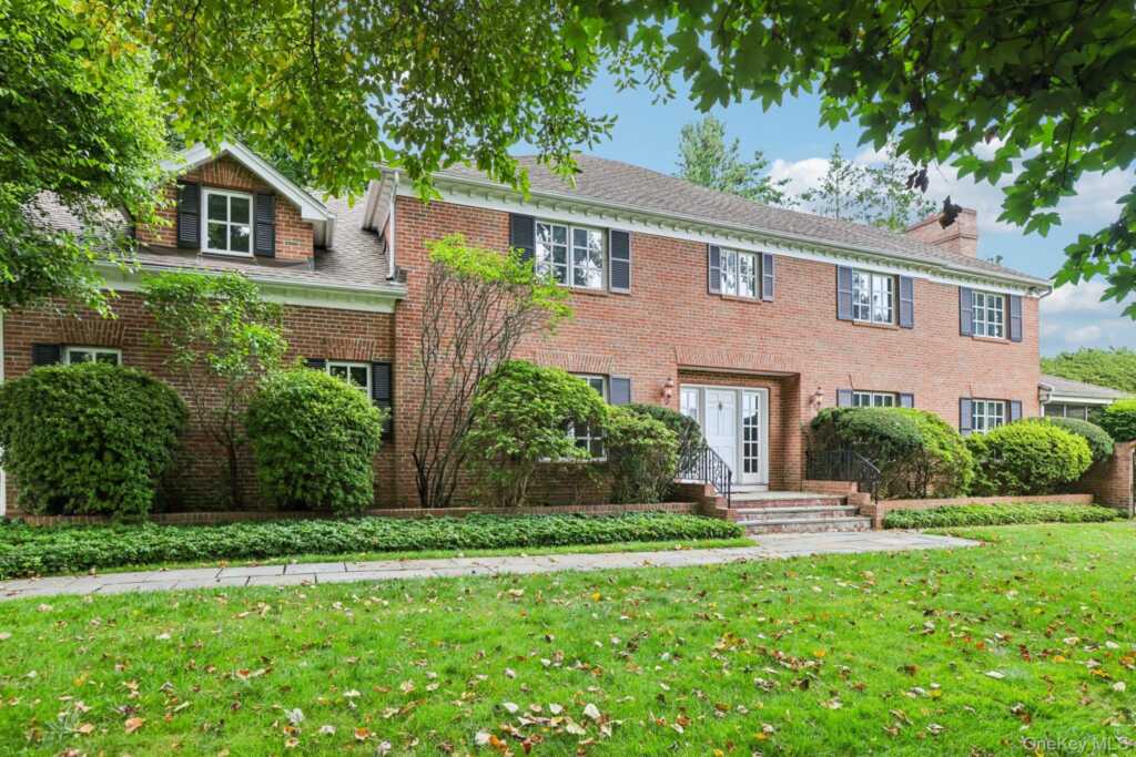 90 Greenhaven Road, Rye, NY 10580