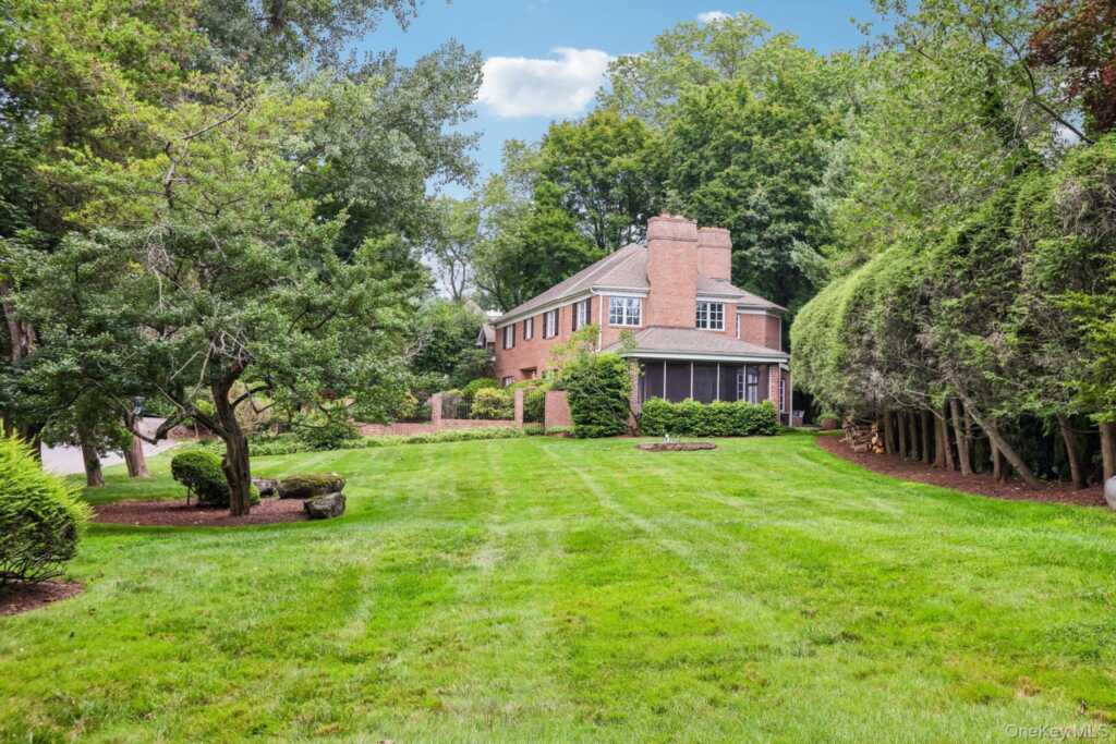 90 Greenhaven Road, Rye, NY 10580 - Photo 5 of 50