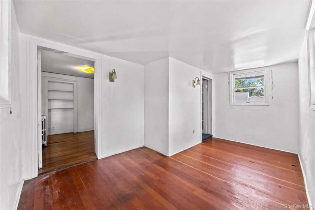 17 Midland Avenue, White Plains, NY 10606 - Photo 14 of 32