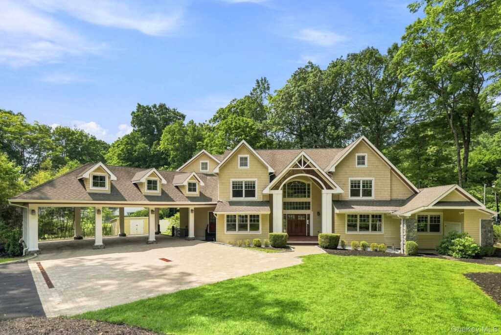 38 Lincoln Avenue, Rye, NY 10573