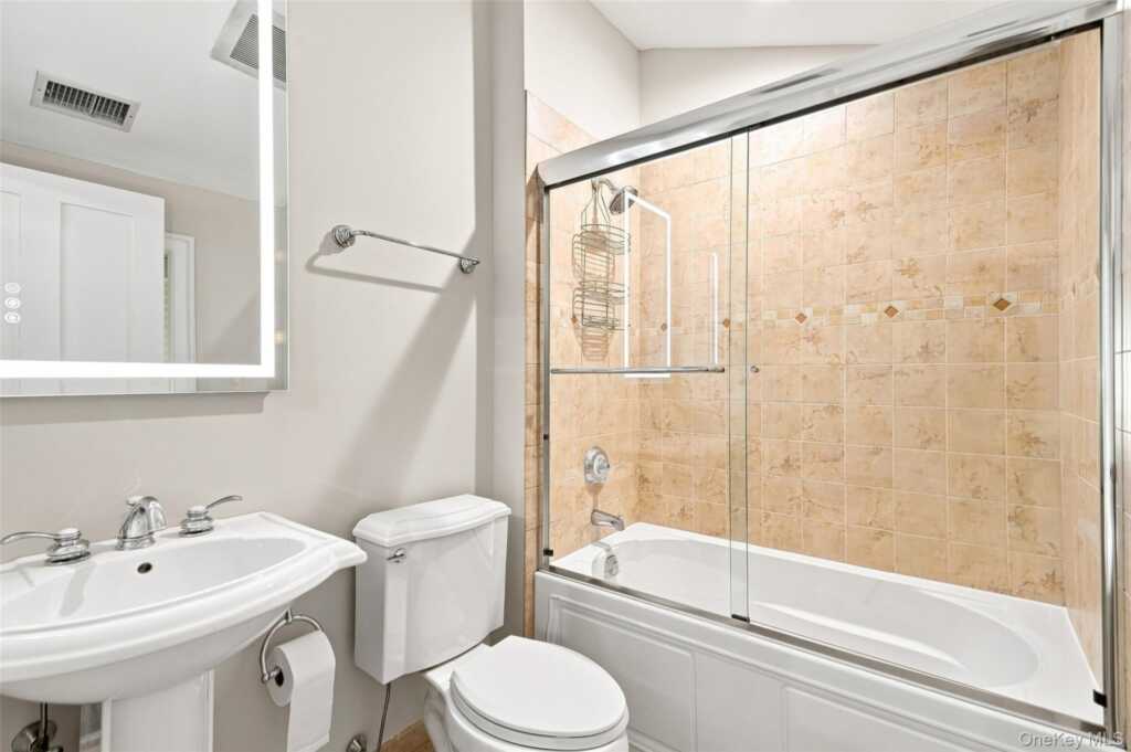 38 Lincoln Avenue, Rye, NY 10573 - Photo 16 of 37