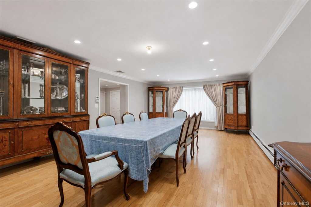 391 Pleasant Hill Drive, New City, NY 10956 - Photo 13 of 39