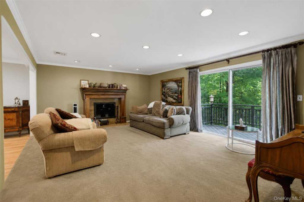 391 Pleasant Hill Drive, New City, NY 10956 - Photo 16 of 39