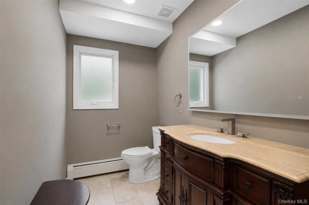 391 Pleasant Hill Drive, New City, NY 10956 - Photo 23 of 39