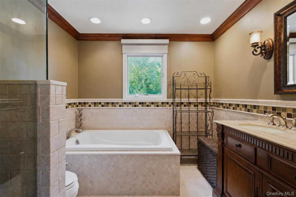391 Pleasant Hill Drive, New City, NY 10956 - Photo 27 of 39
