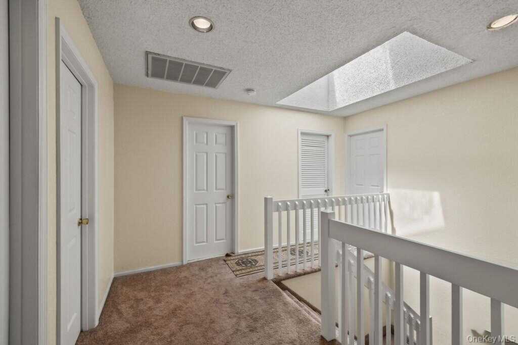 10 Ash Court, New City, NY 10956 - Photo 17 of 42