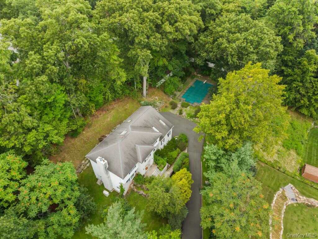 10 Ash Court, New City, NY 10956 - Photo 2 of 42