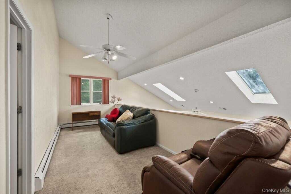 10 Ash Court, New City, NY 10956 - Photo 30 of 42