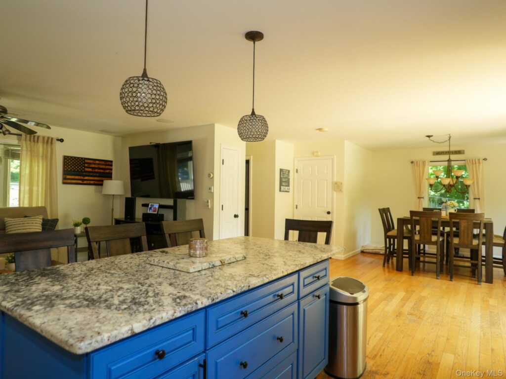 10 Reservoir Road, Stony Point, NY 10980 - Photo 14 of 36