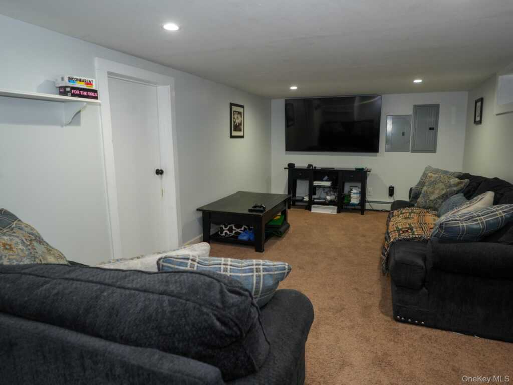 10 Reservoir Road, Stony Point, NY 10980 - Photo 27 of 36