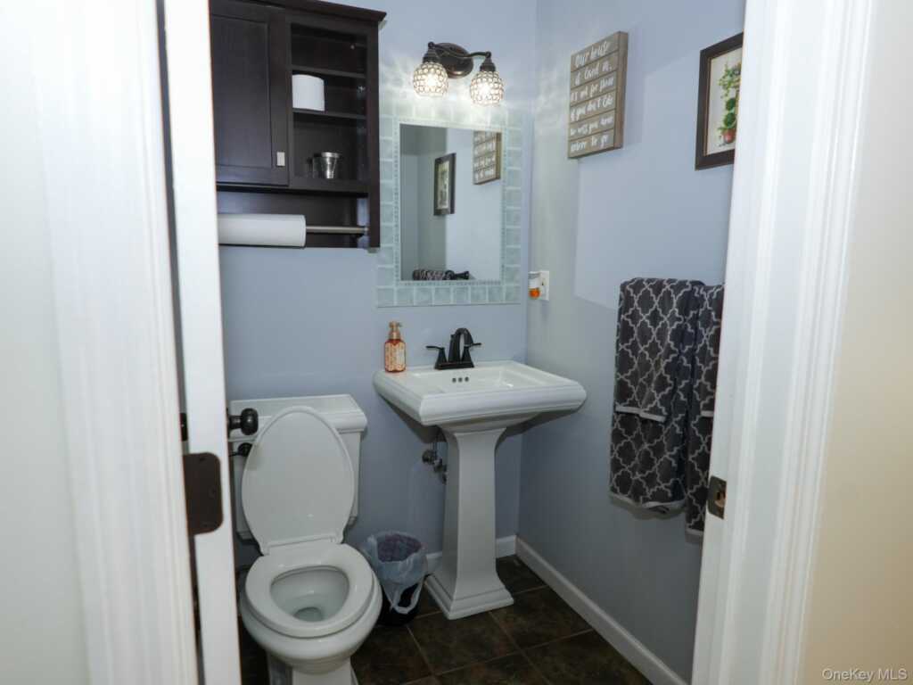 10 Reservoir Road, Stony Point, NY 10980 - Photo 30 of 36