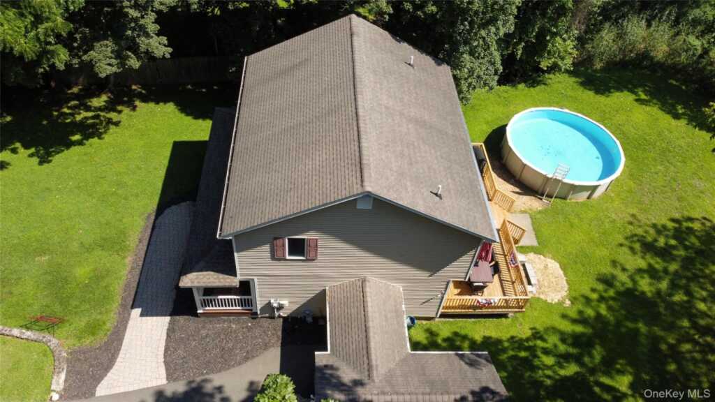 10 Reservoir Road, Stony Point, NY 10980 - Photo 4 of 36
