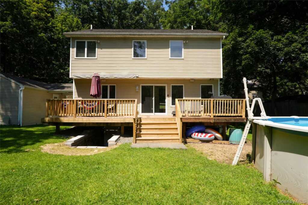 10 Reservoir Road, Stony Point, NY 10980 - Photo 8 of 36