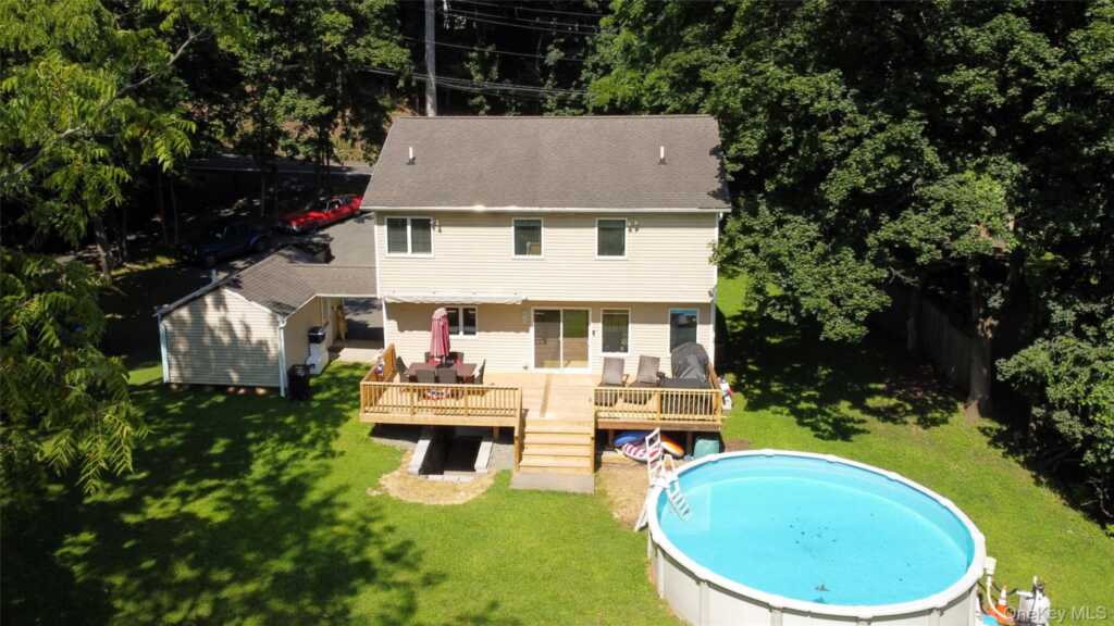 10 Reservoir Road, Stony Point, NY 10980 - Photo 9 of 36