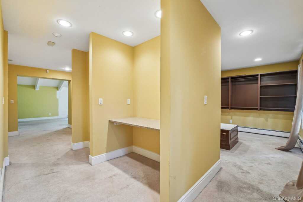 55 Strawtown Road, New City, NY 10956 - Photo 23 of 50