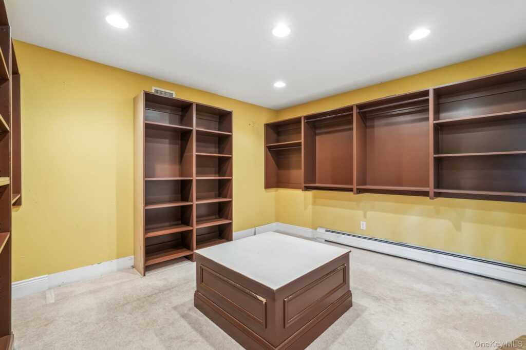 55 Strawtown Road, New City, NY 10956 - Photo 24 of 50