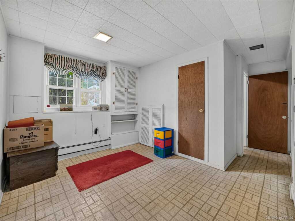 794 Brookridge Drive, Valley Cottage, NY 10989 - Photo 18 of 33
