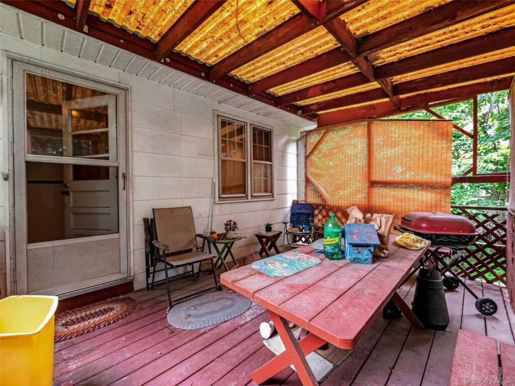 794 Brookridge Drive, Valley Cottage, NY 10989 - Photo 28 of 33