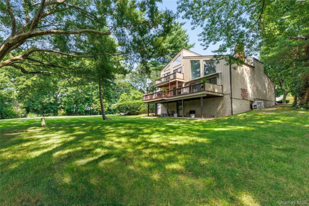 64 Talcott Road, Rye, NY 10573 - Photo 28 of 34