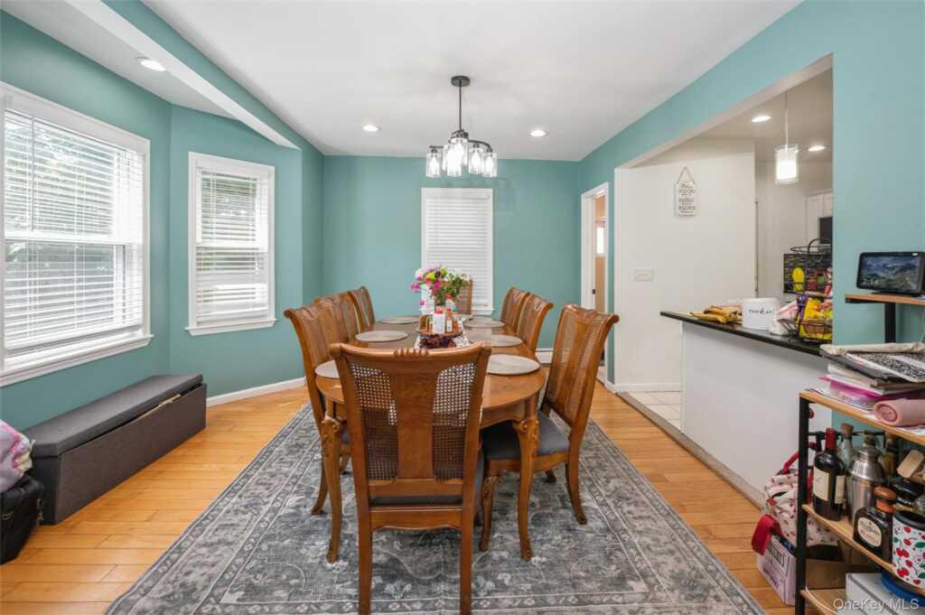 130 Smith Street, Rye, NY 10573 - Photo 8 of 30