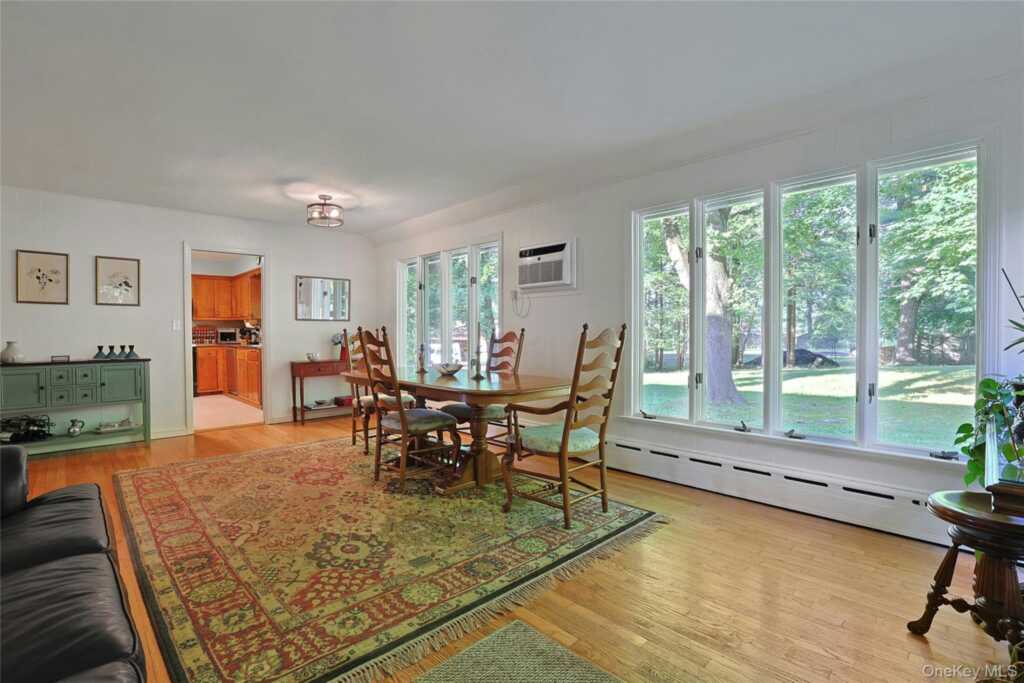 10 Linda Drive, Suffern, NY 10901 - Photo 18 of 41