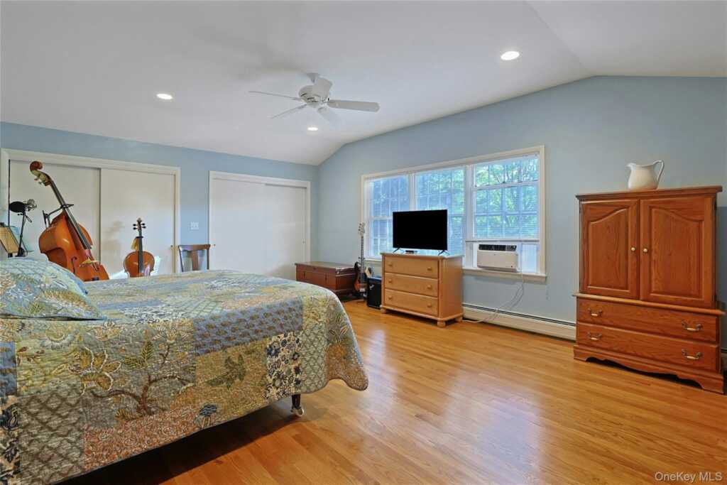 10 Linda Drive, Suffern, NY 10901 - Photo 25 of 41