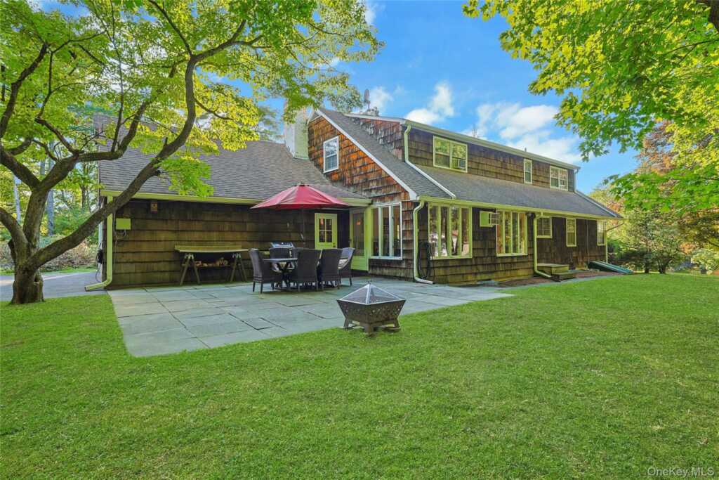 10 Linda Drive, Suffern, NY 10901 - Photo 35 of 41