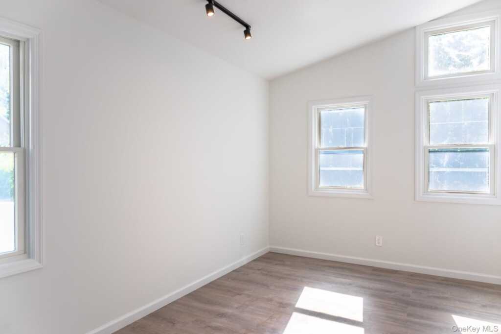 43 N Midland Avenue, Unit #114, Nyack, NY 10960 - Photo 5 of 14
