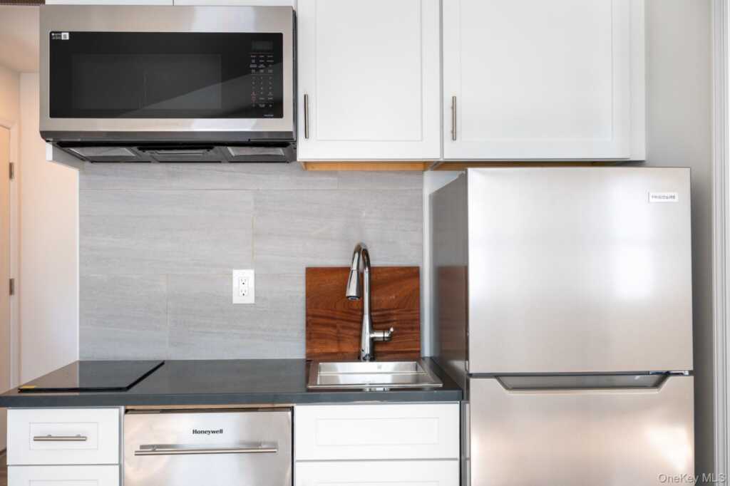 43 N Midland Avenue, Unit #114, Nyack, NY 10960 - Photo 7 of 14