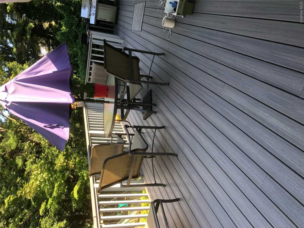 174 Waverly Road, New Rochelle, NY 10583 - Photo 7 of 21