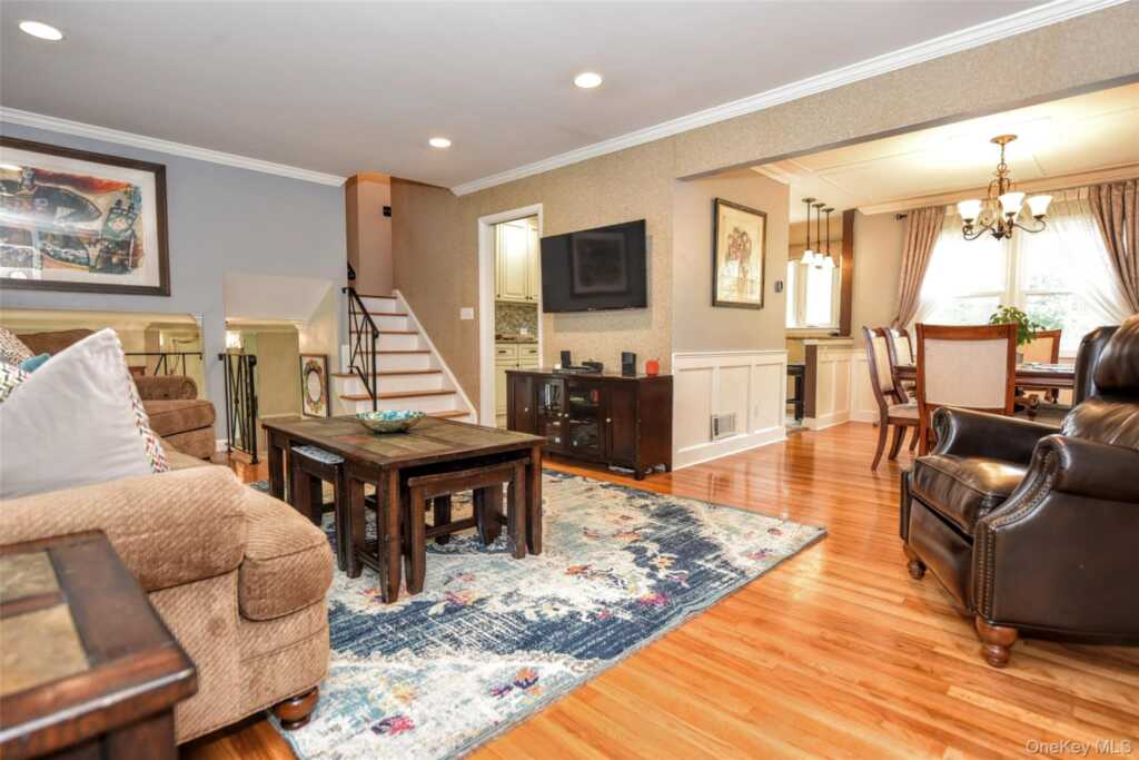 3 Forest Knoll Drive, Suffern, NY 10901 - Photo 15 of 43