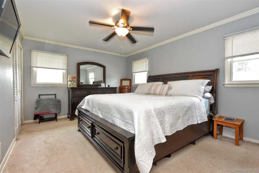 3 Forest Knoll Drive, Suffern, NY 10901 - Photo 24 of 43
