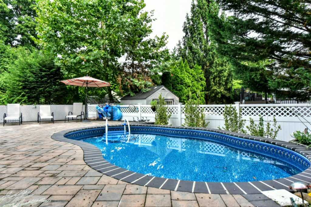 3 Forest Knoll Drive, Suffern, NY 10901 - Photo 40 of 43