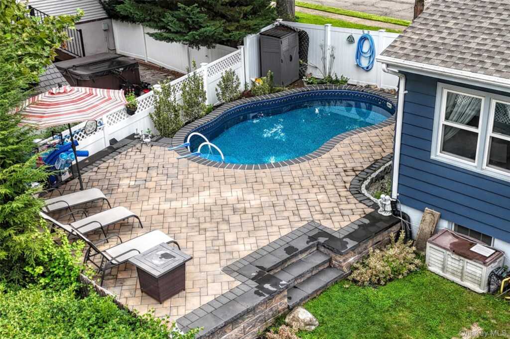 3 Forest Knoll Drive, Suffern, NY 10901 - Photo 5 of 43