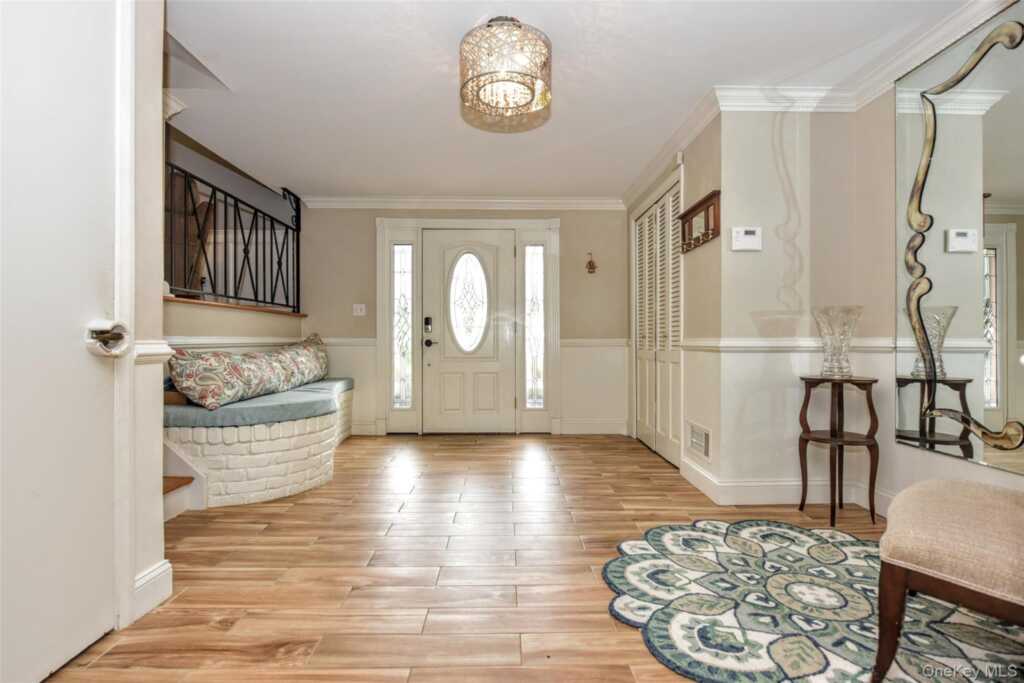 3 Forest Knoll Drive, Suffern, NY 10901 - Photo 9 of 43
