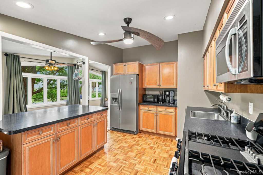 1 Gloria Court, New City, NY 10956 - Photo 20 of 41