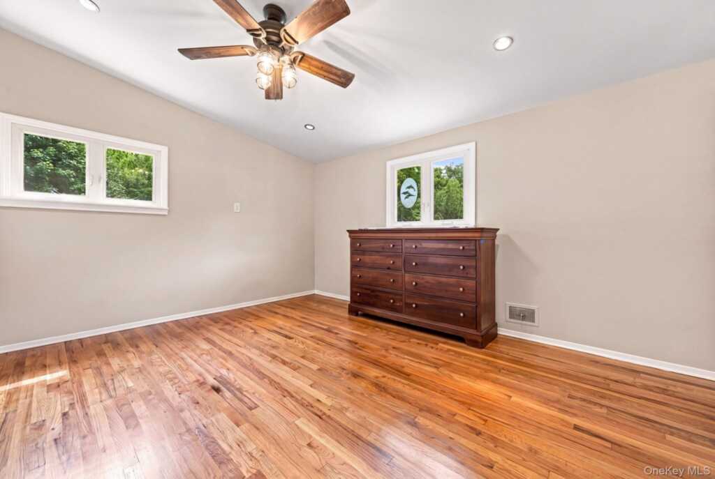 1 Gloria Court, New City, NY 10956 - Photo 23 of 41